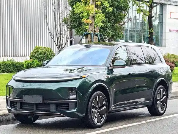 Li Auto L9 2025