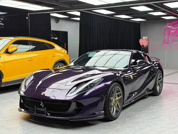 Ferrari 812 2020