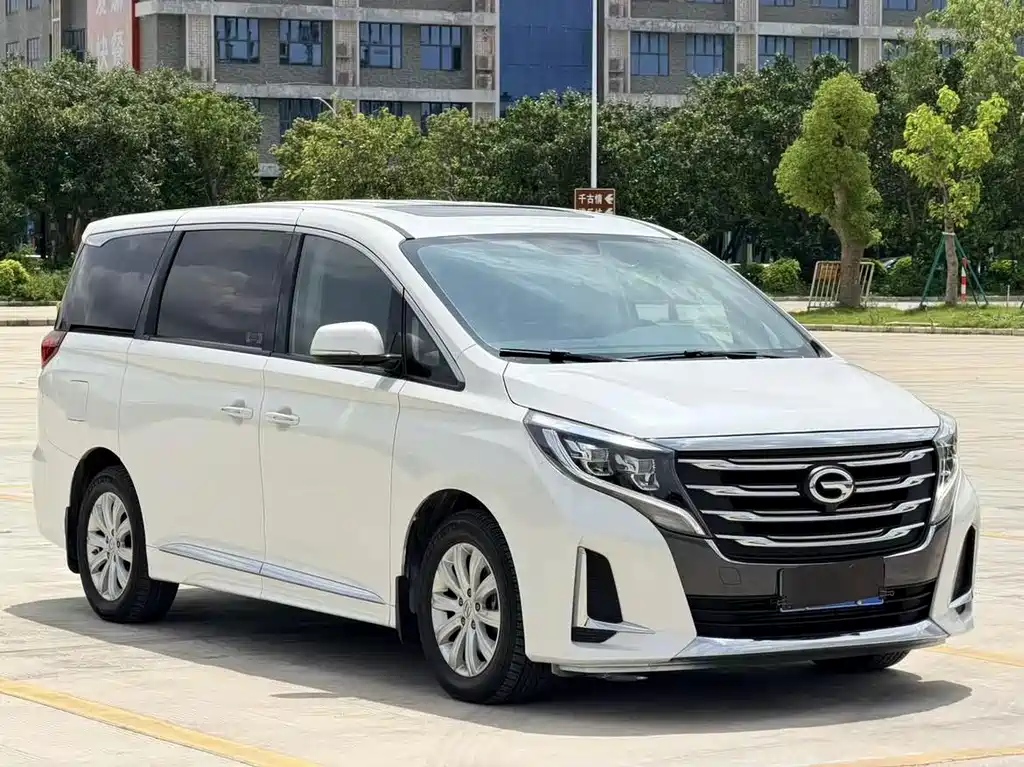 GAC Trumpchi M8 2020 — фото 2