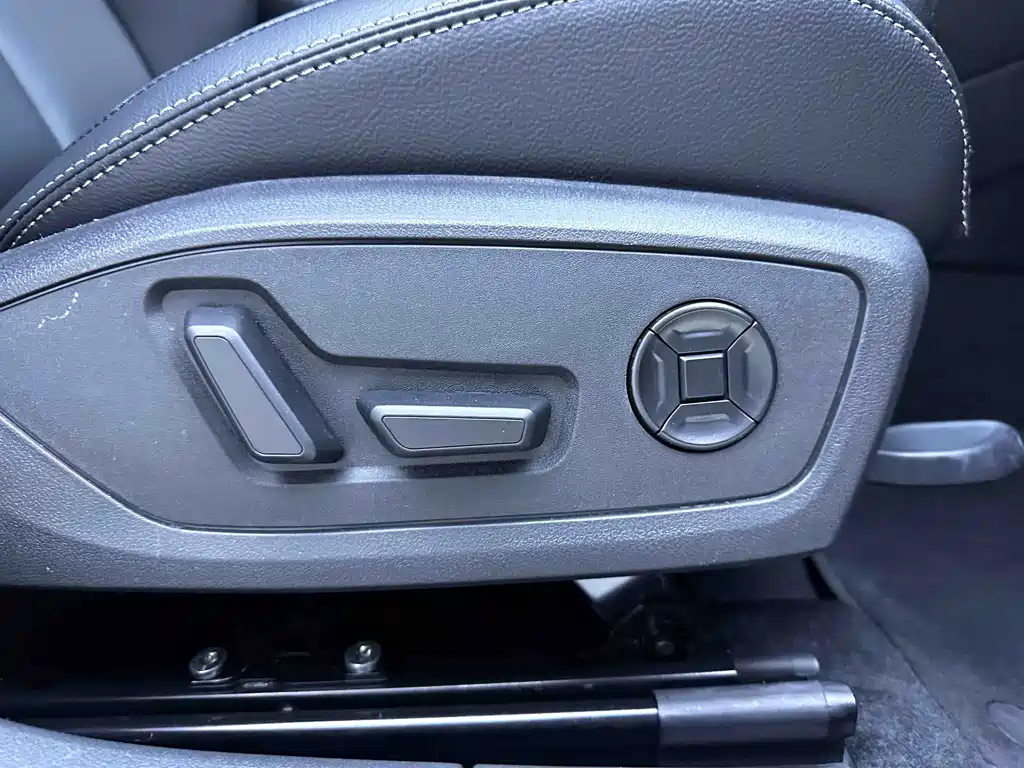 Audi A3 2022 — фото 19