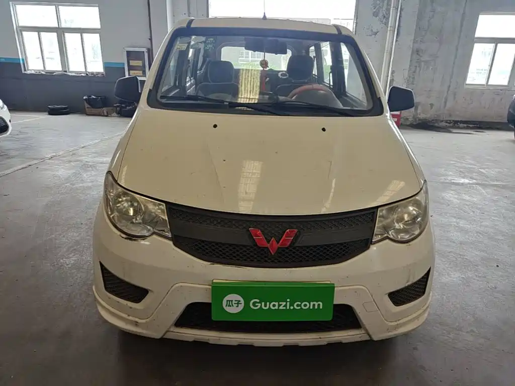 Wuling Hongguang 2017