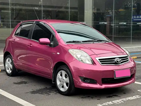 Toyota Yaris 2012