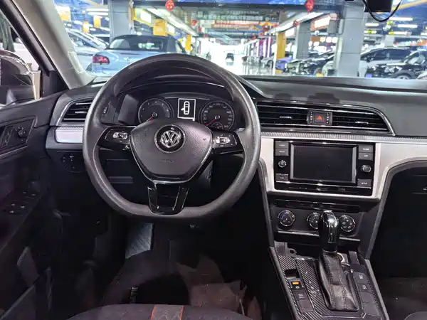 Volkswagen Lamando 2019