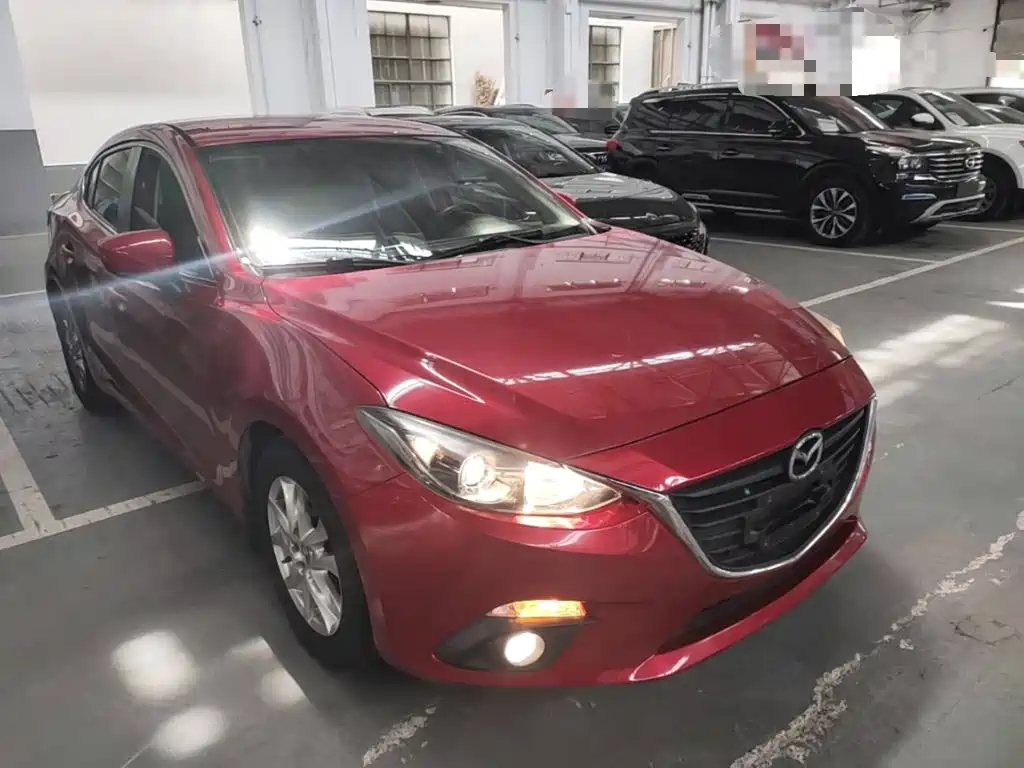 Mazda 3 Axela 2016