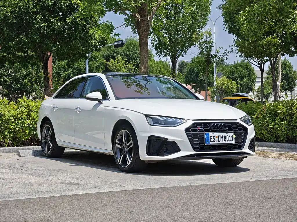 Audi A4L 2021