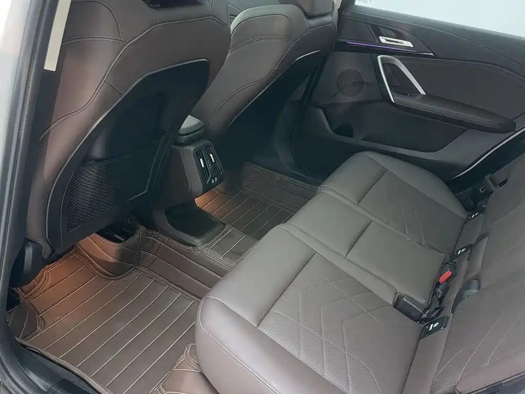 BMW X1 2025 — фото 18
