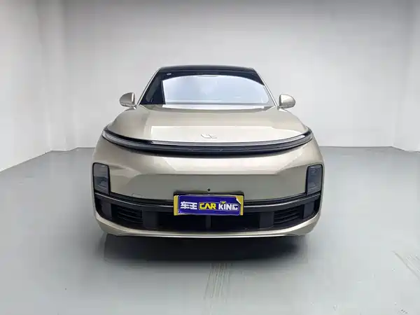 Li Auto L8 2022