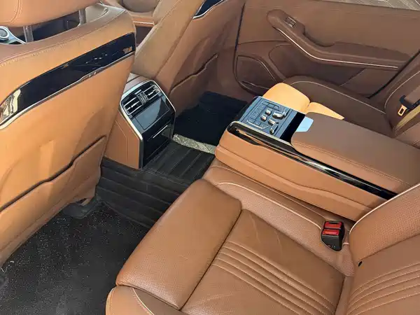 Hongqi H9 2022