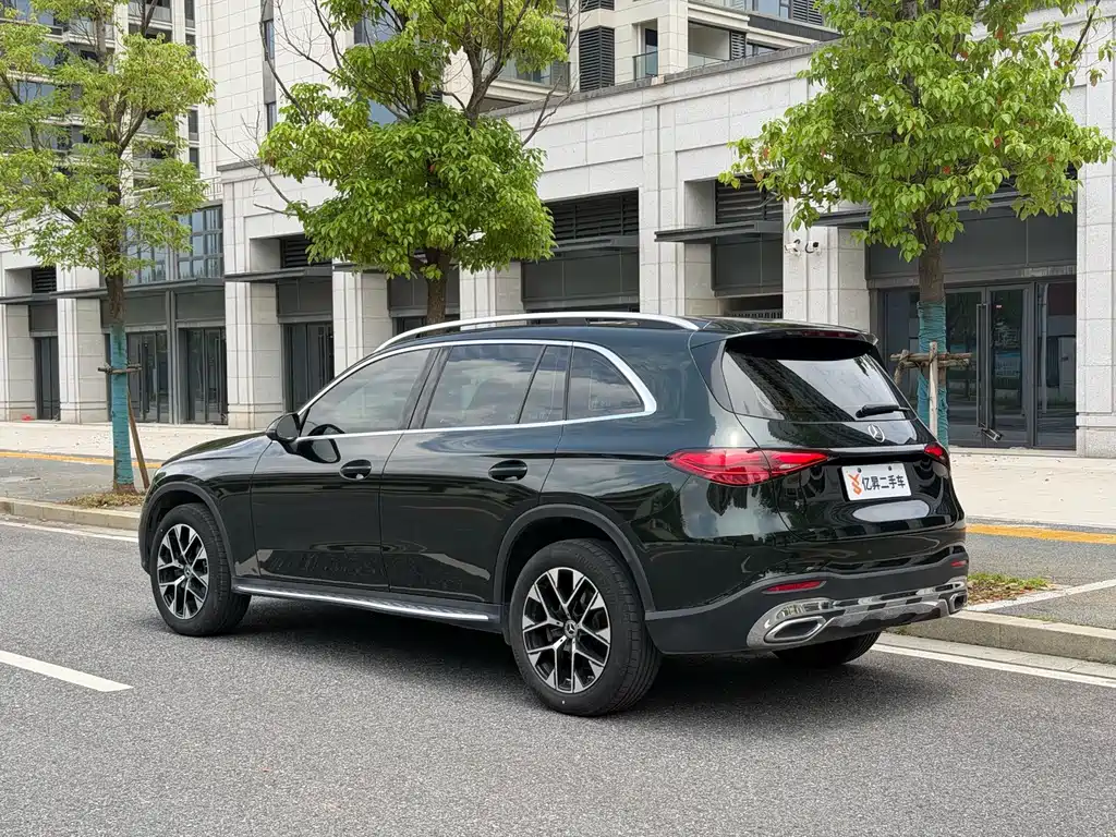 Mercedes-Benz GLC 2024