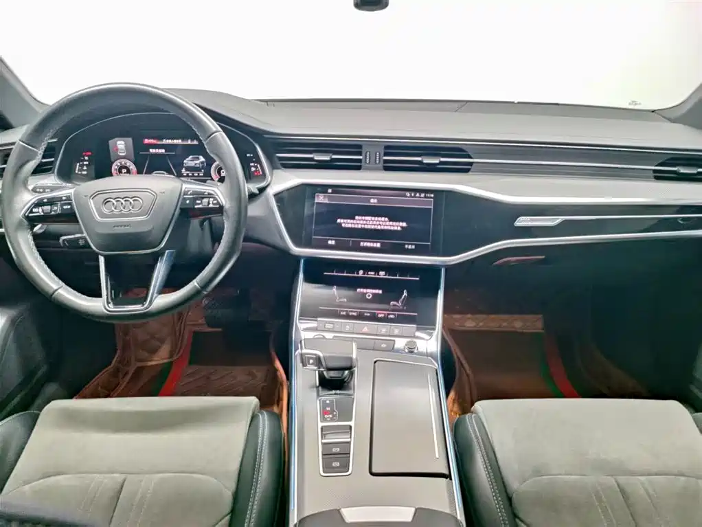 Audi A6L 2021