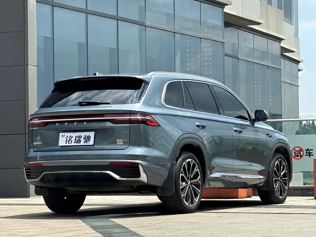 Geely Xingyue L 2025 — фото 9