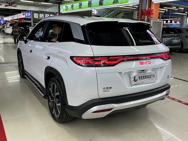 BYD Song L DM-i 2025