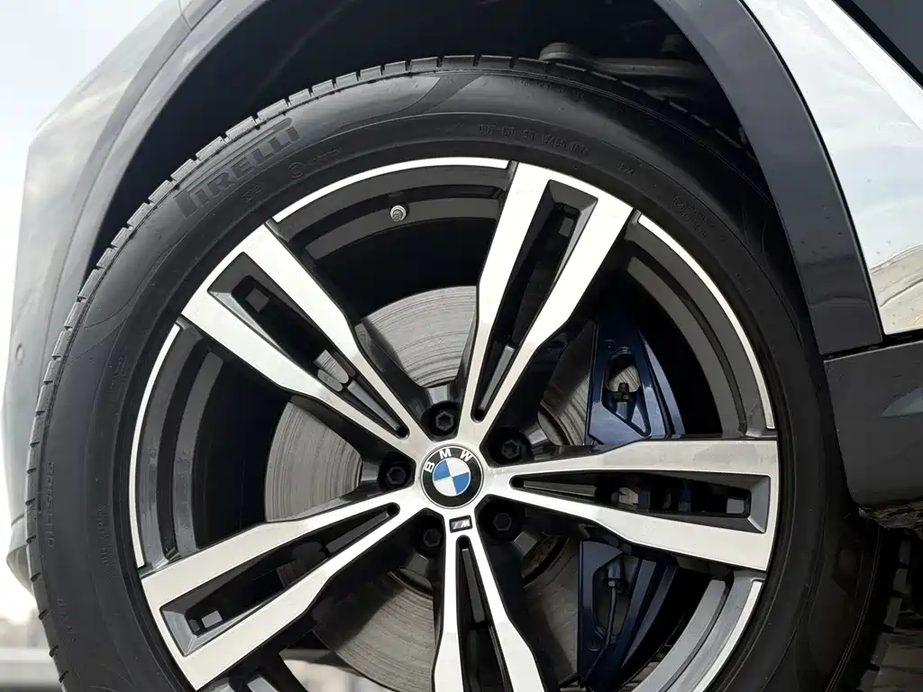 BMW X7 2025 — фото 14