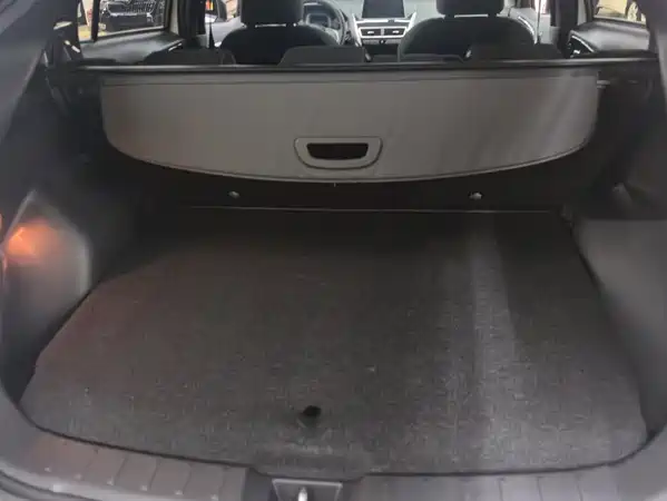 Mitsubishi Yige 2019