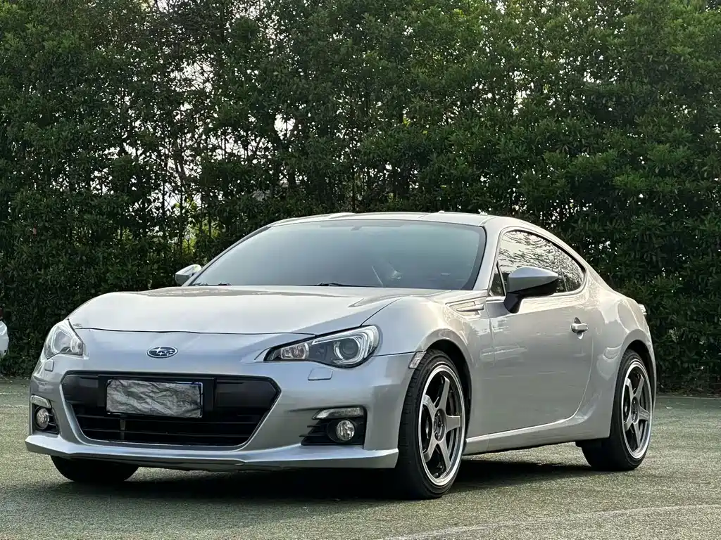 Subaru BRZ 2016 — фото 1