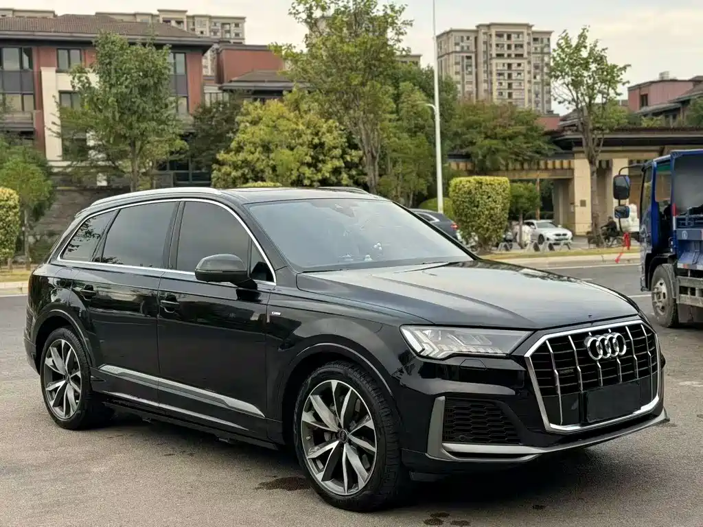 Audi Q7 2022
