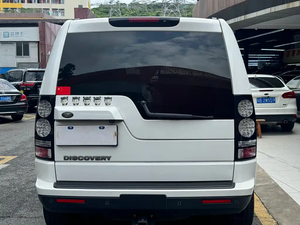 Land Rover Discovery 2016