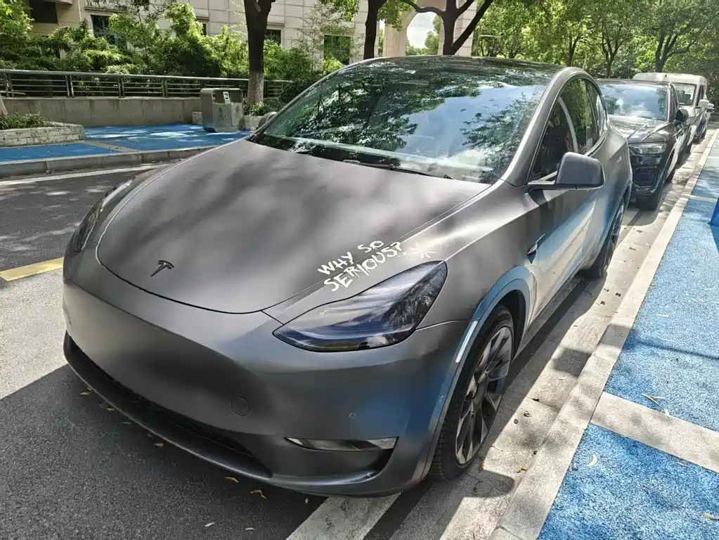 Tesla Model Y 2022 — фото 1