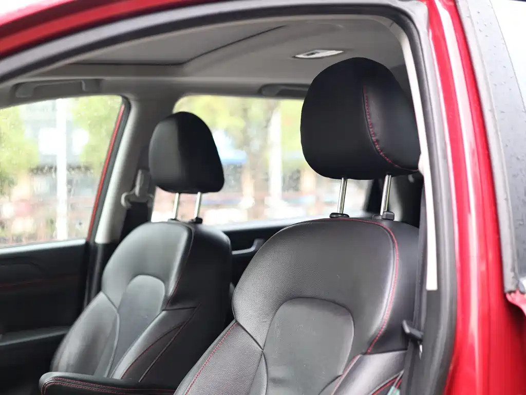 Haval H6 2014 — фото 10