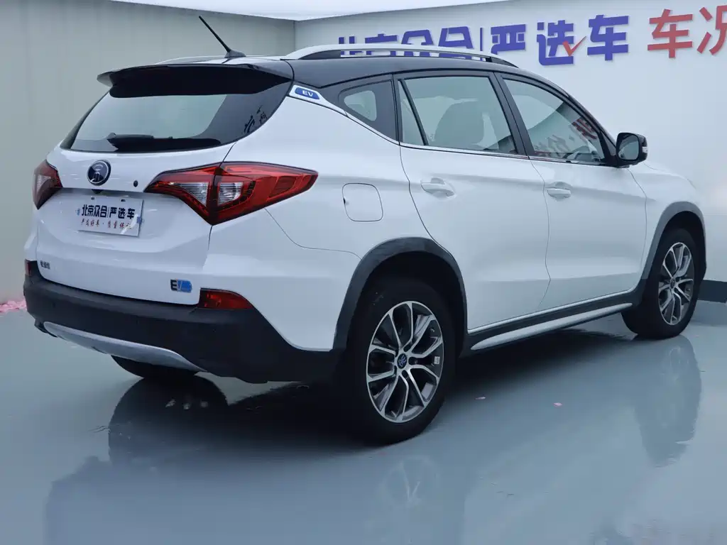 BYD Song New Energy 2017 — фото 24