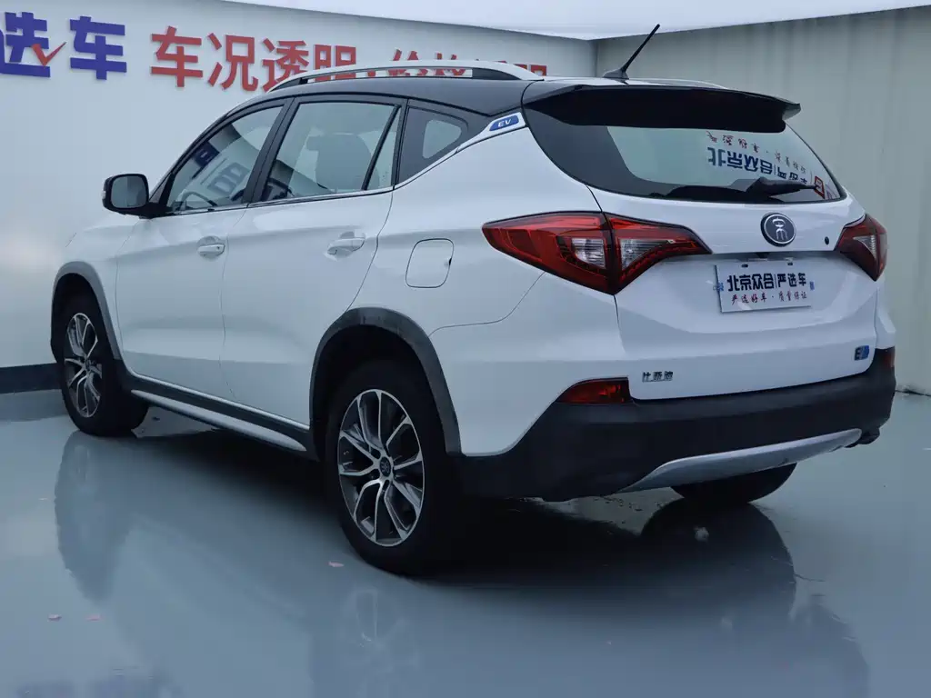 BYD Song New Energy 2017 — фото 23