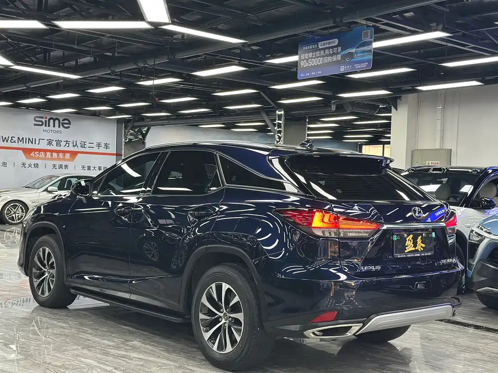 Lexus RX 2022 — фото 13