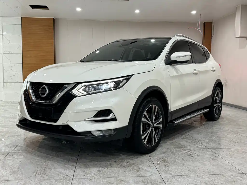 Nissan Qashqai 2021 — фото 1