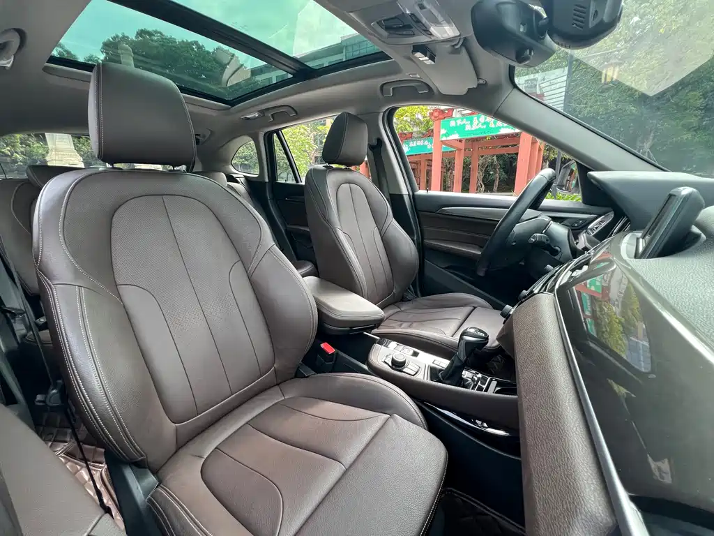 BMW X1 2019 — фото 11