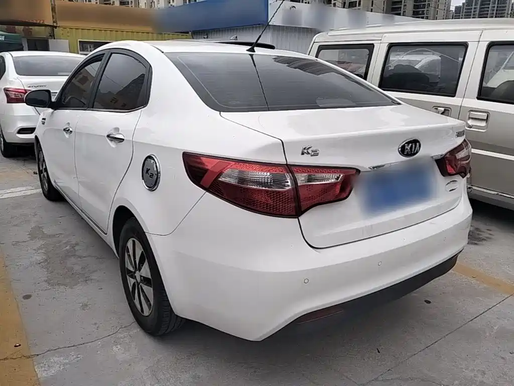Kia K2 2014