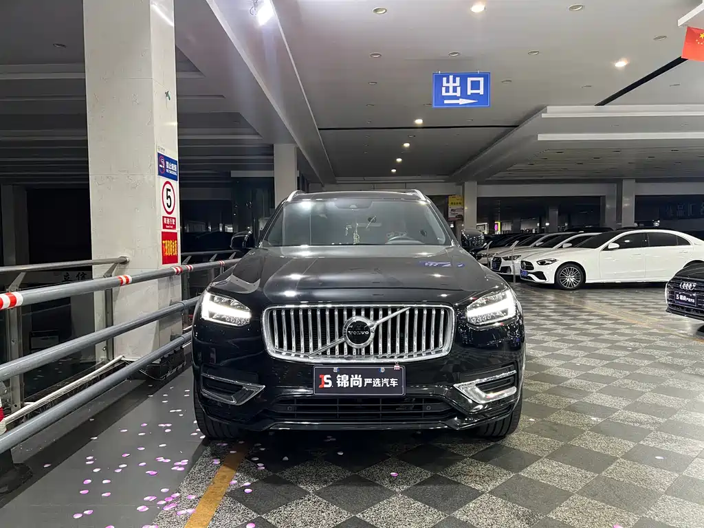 Volvo XC90 2022 — фото 2