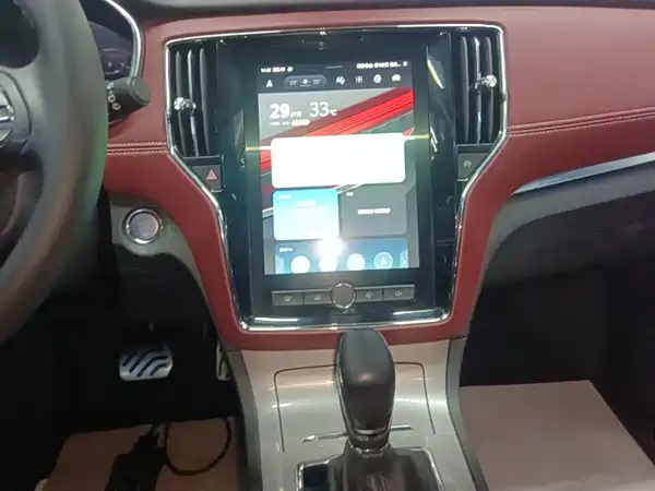 Roewe RX5 2016