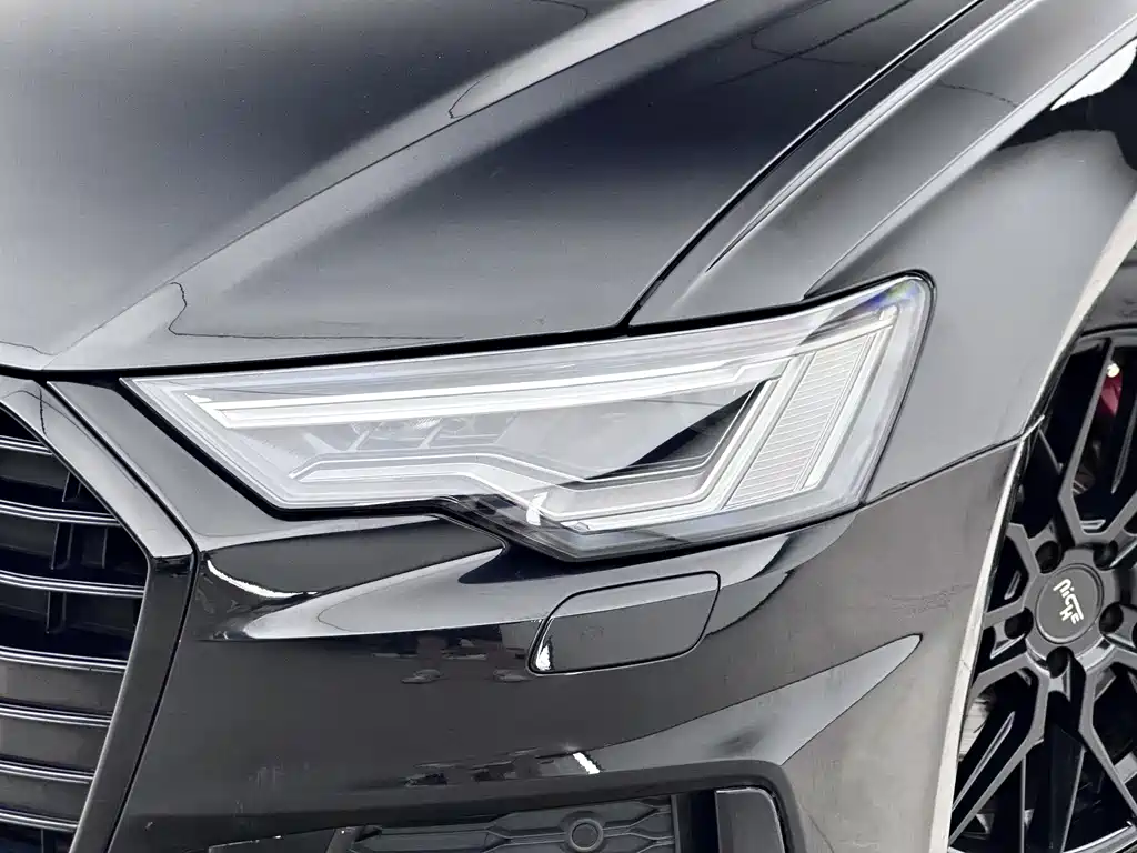 Audi A6L 2019 — фото 14