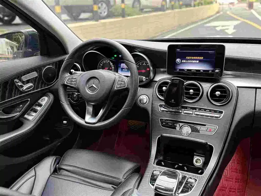 Mercedes-Benz C-Class 2017 — фото 6