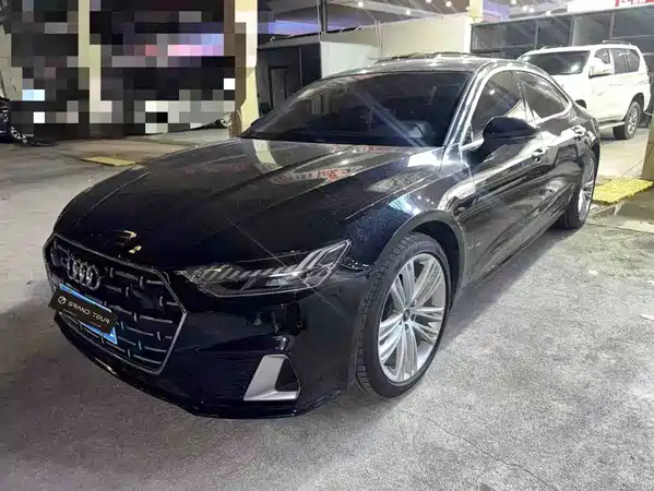 Audi A7L 2026