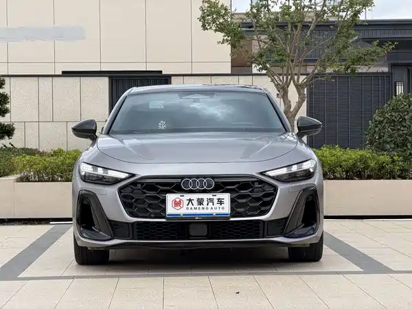 Audi A5L 2025