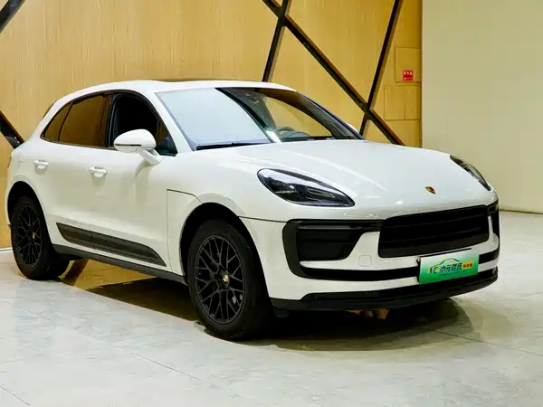 Porsche Macan 2023