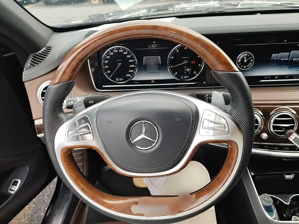 Mercedes-Benz S-Class 2015 — фото 11