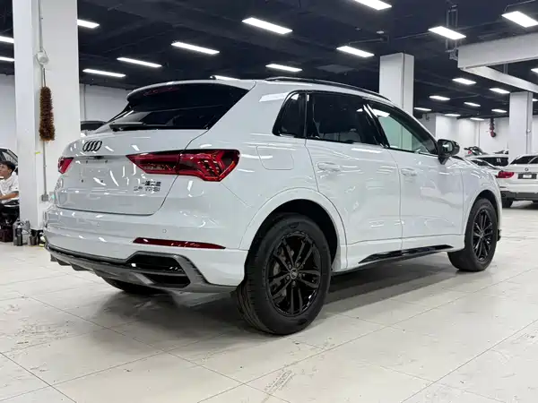 Audi Q3 2022