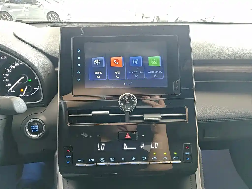 Toyota Avalon 2023 — фото 10