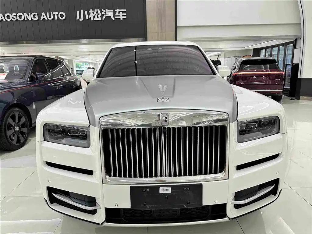 Rolls-Royce Cullinan 2021 — фото 2