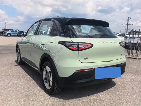 Geely Galaxy Starwish 2024
