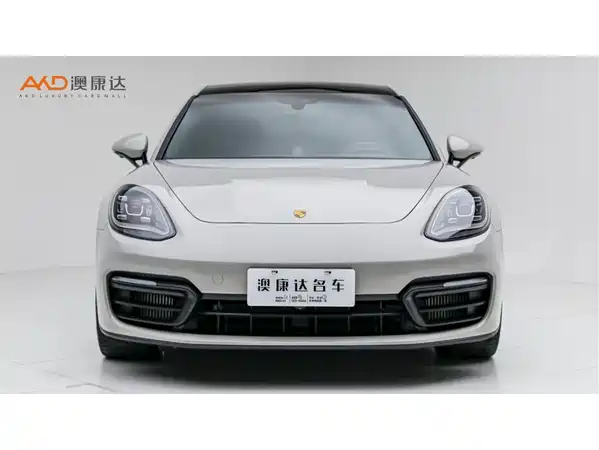 Porsche Panamera 2024