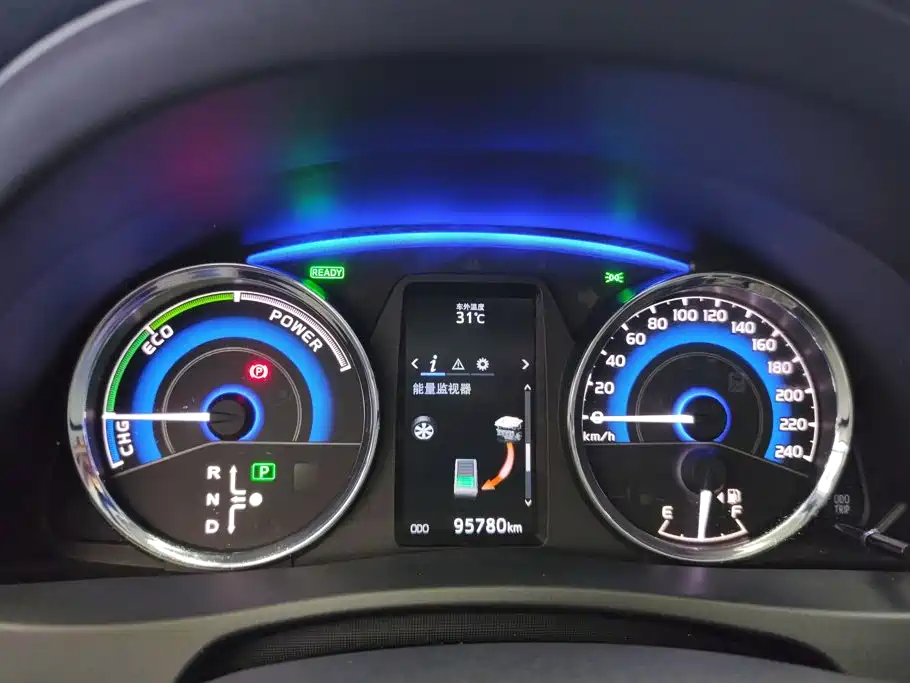Toyota Corolla 2018 — фото 14