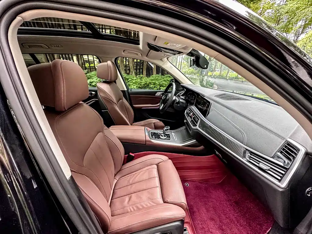BMW X7 2022 — фото 9