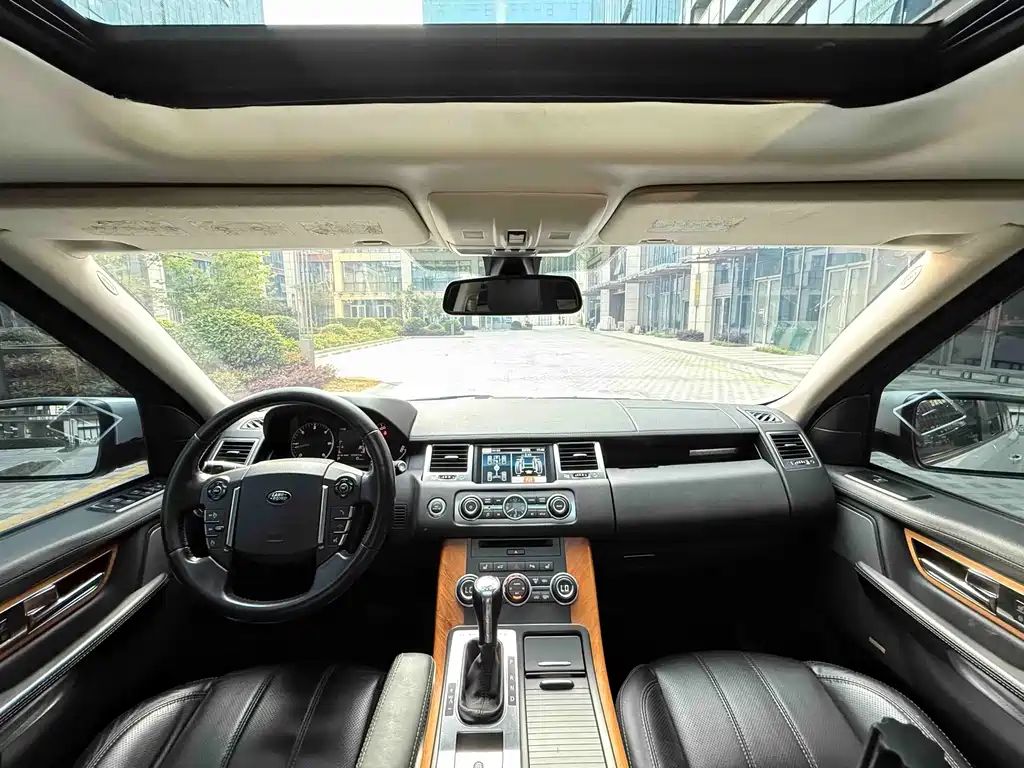 Land Rover Sport 2013 — фото 10