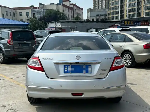 Nissan Teana 2011