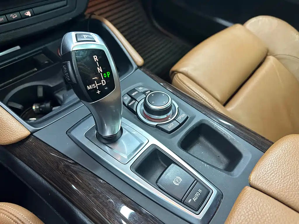 BMW X6 2013 — фото 18