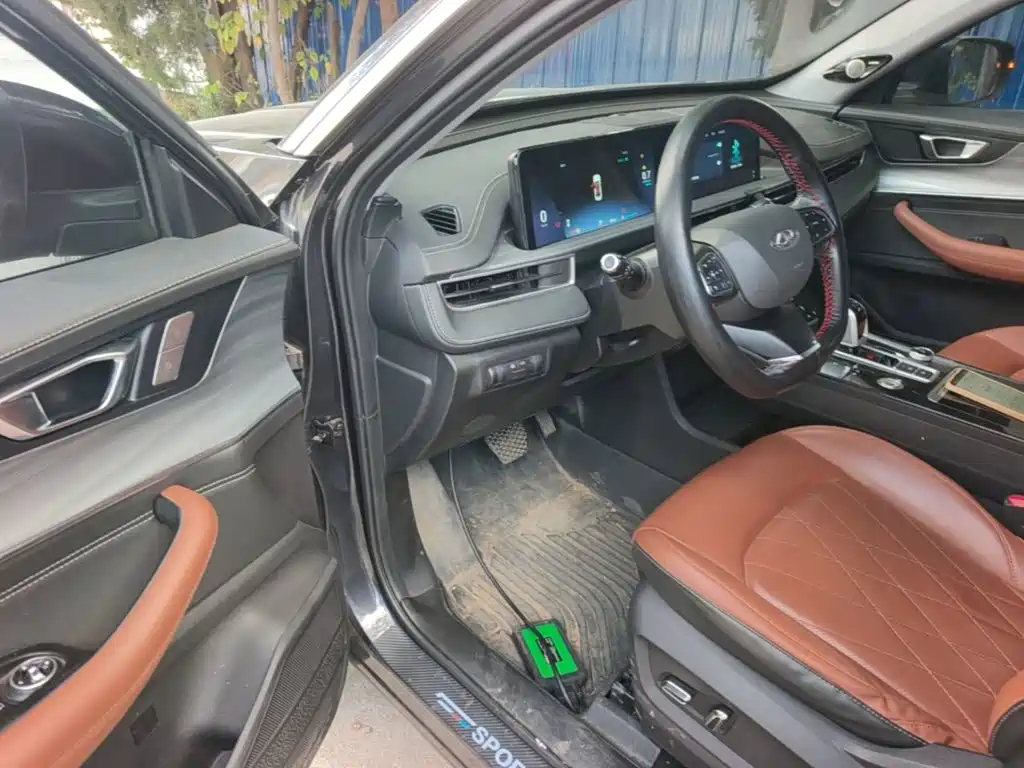 Chery Tiggo 8 PLUS 2021 — фото 16