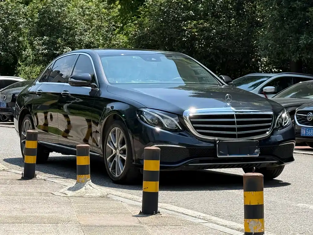 Mercedes-Benz E-Class 2017