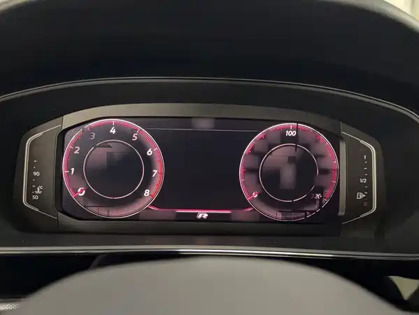 Volkswagen Passat 2022